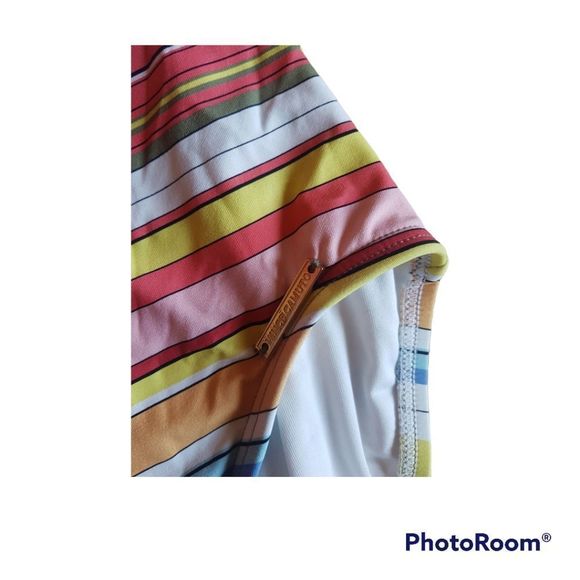 💫8×host PICK💫❤Vince Camuto one piece striped swim suit off-shoulder - Picture 4 of 5